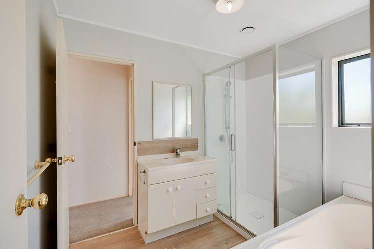 66 Brymer Road Grandview Heights_10