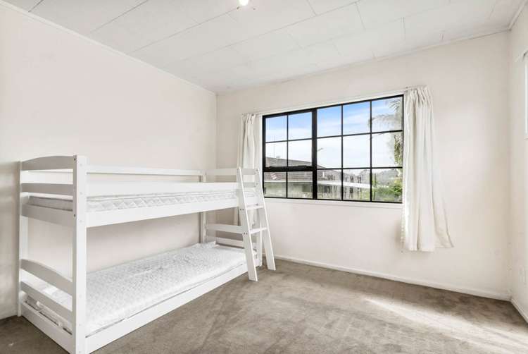 15 Landsdale Place Massey_14