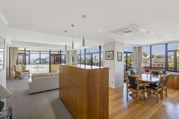 2/10 Shelly Beach Road Saint Marys Bay_5