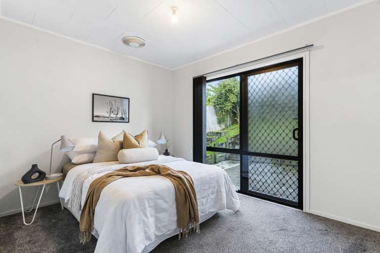 4 Lowell Place Massey_7