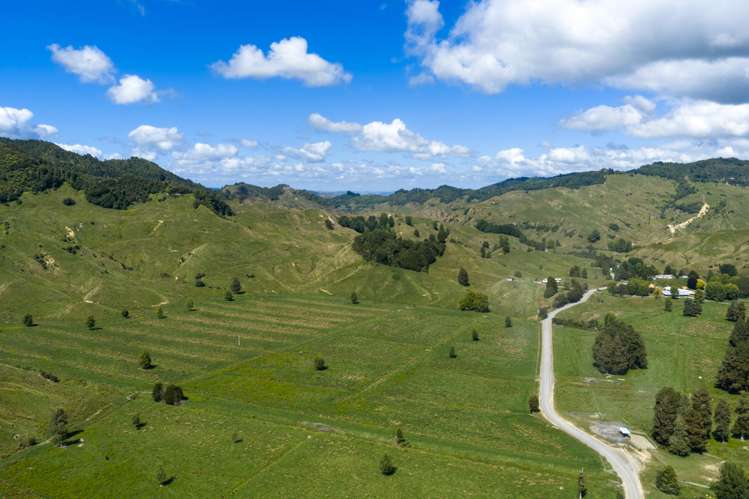 1221 Waitewhena Road Taumarunui_13