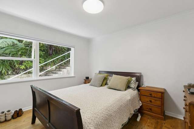 8B Cross Street Karori_2