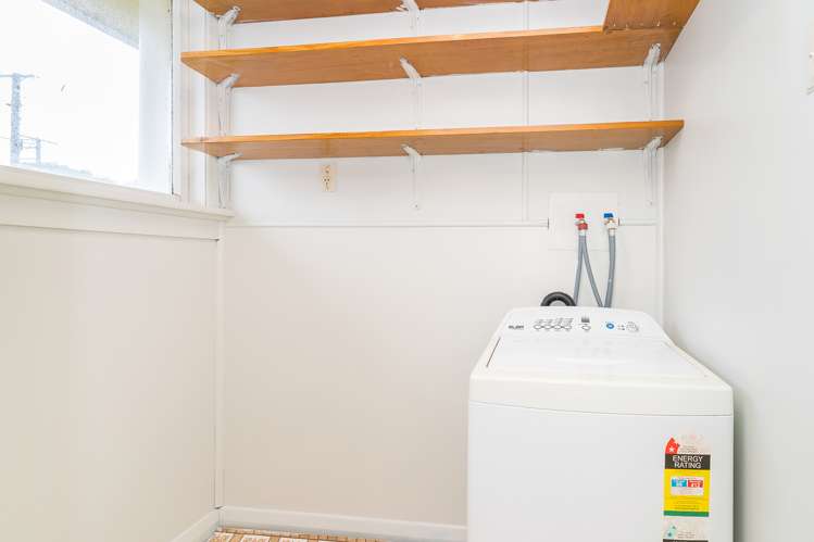 17 Glendevon Place Vauxhall_14