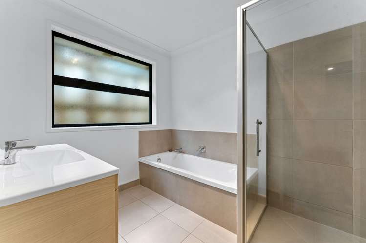 16 Parkgrove Crescent Pokeno_17