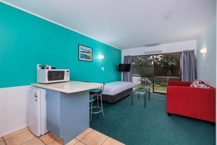 60 Seaview Road Paihia_8