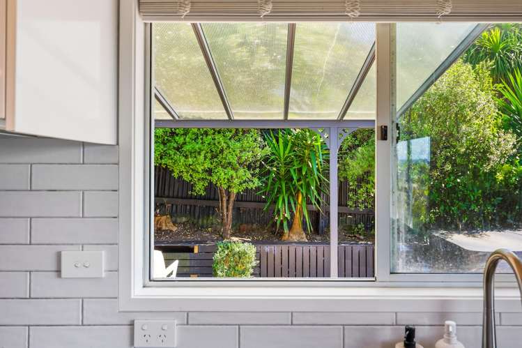 54 Chorley Avenue Massey_21