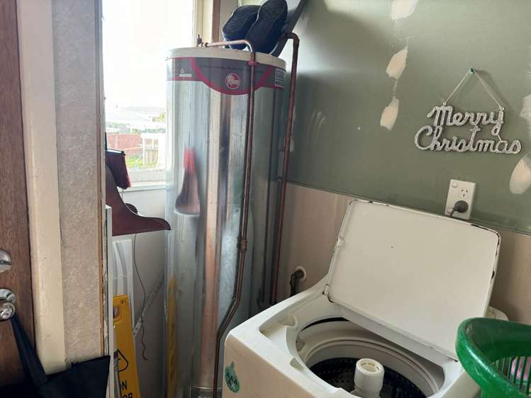 20 Clayton Avenue Otara_14