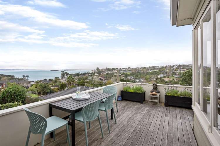 5a Colmar Road Mellons Bay_18