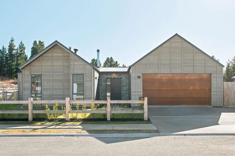 1 Moonstone Street Wanaka_17