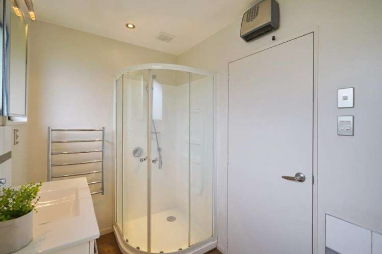 19 Laing Crescent Heathcote Valley_15