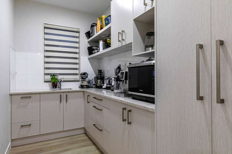 97 Colonial Drive Silverdale_10