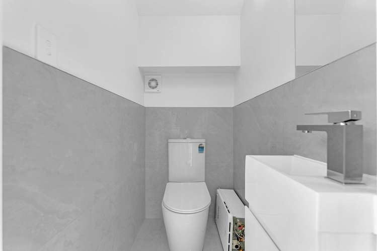 536C Weymouth Road Weymouth_8