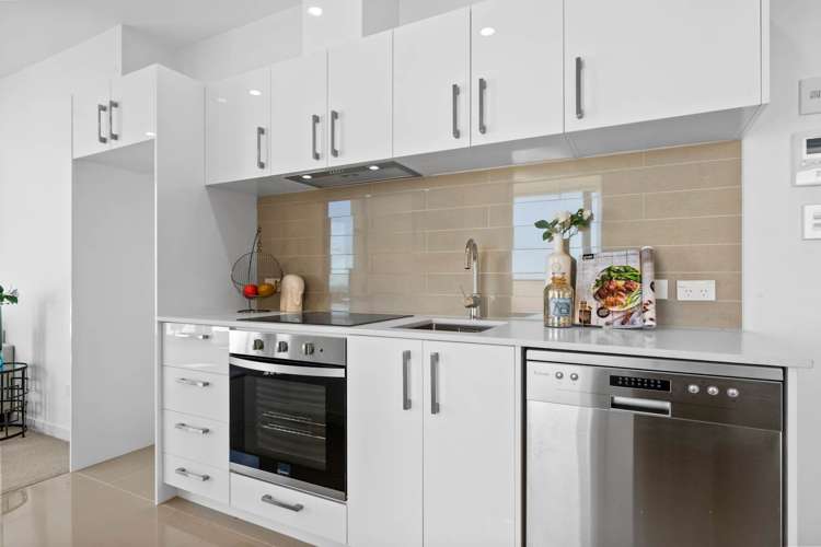 1802/79 Airedale Street Auckland Central_11