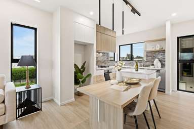 2-8/14&2-8/16 Woodford Avenue_4