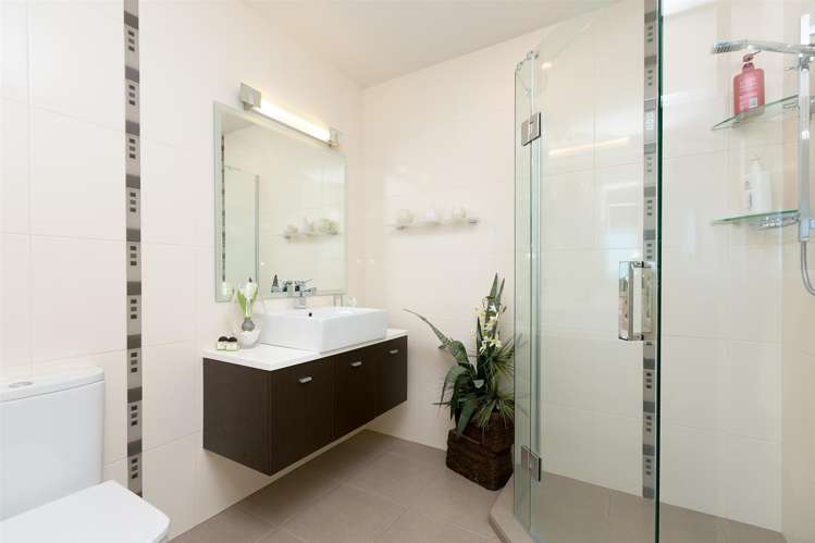 16b Links Drive Waiwhakaiho_17