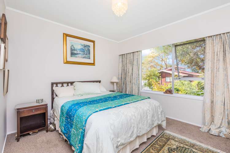 2/4 Mahuta Grove Northcote_8