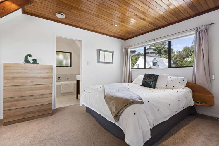 20 Mayall Avenue Beach Haven_12