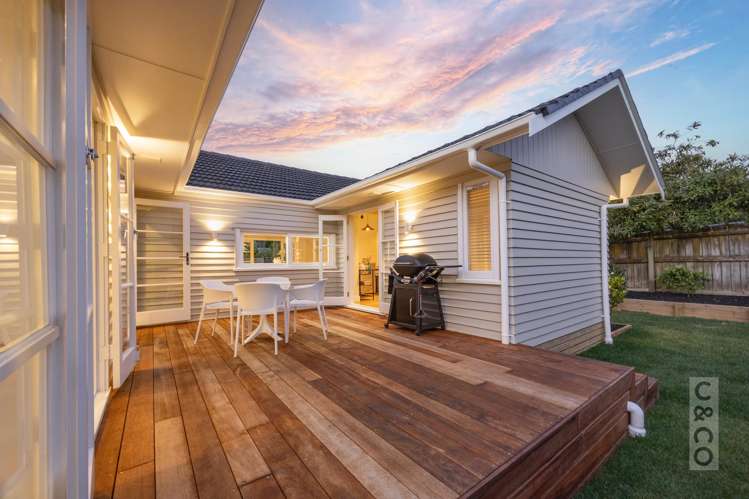 2 Queen Street Riverhead_30