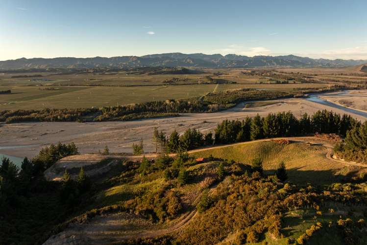 640 Northbank Road Wairau Valley_12