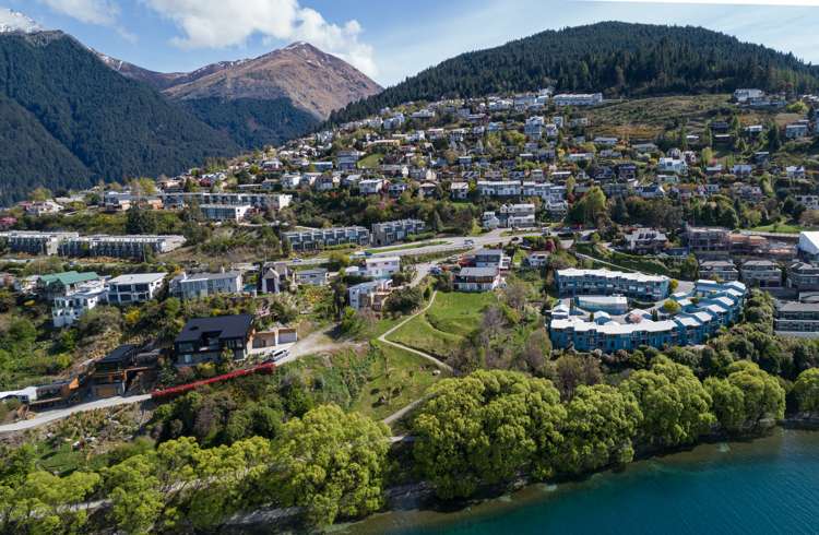 139 Frankton Road Queenstown_13