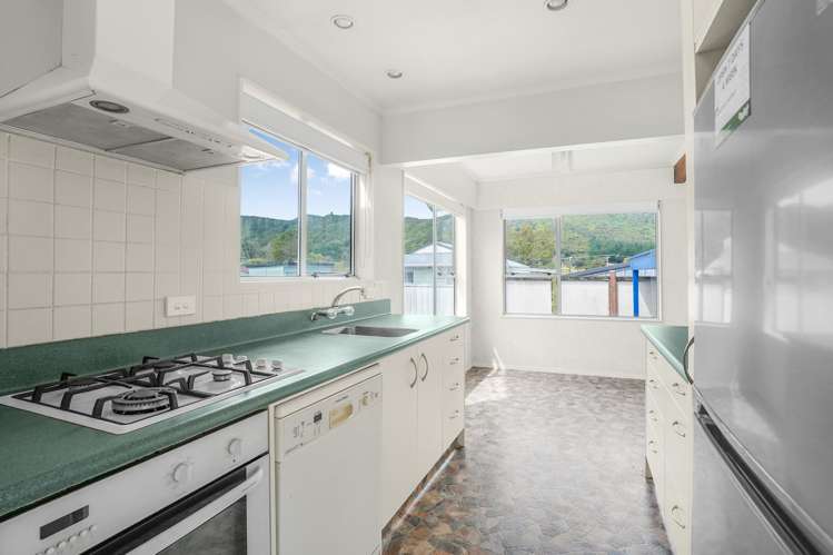 3 Stockdale Street Wainuiomata_10