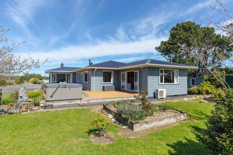1827 State Highway 2 Masterton_1