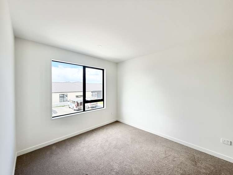 5 Rillside Crescent Milldale_11