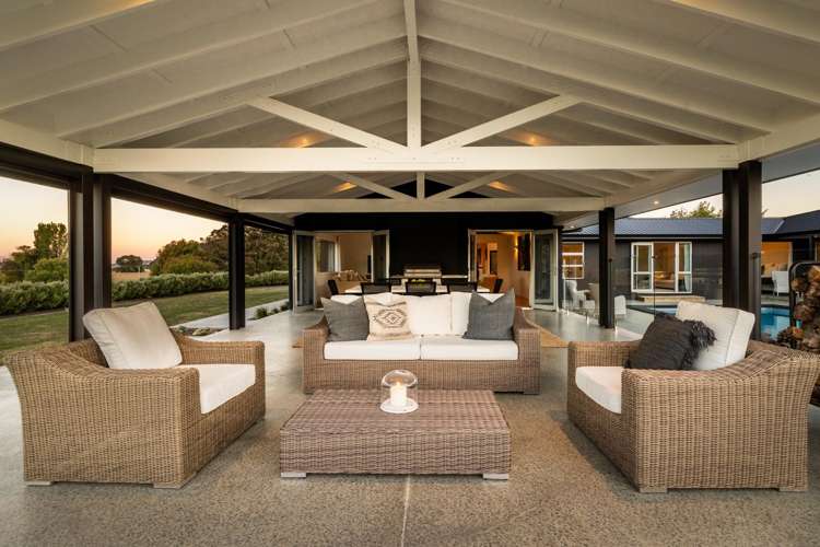 10 Charlton Road Te Awanga_15