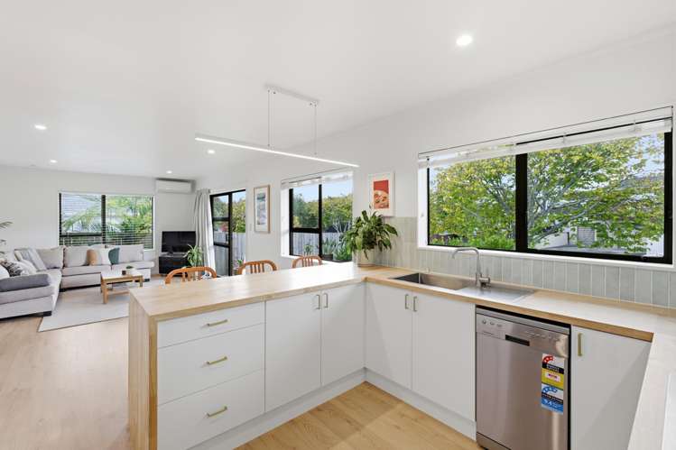 1 Quo Vadis Place Red Beach_8