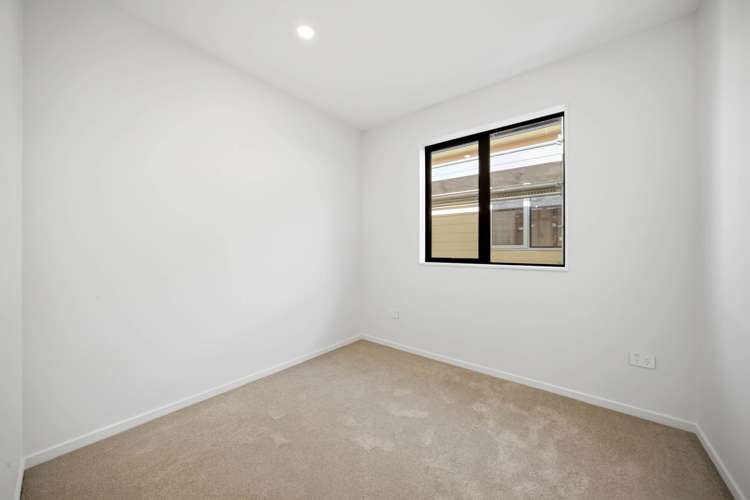 24 Lomandra Street Westgate_11