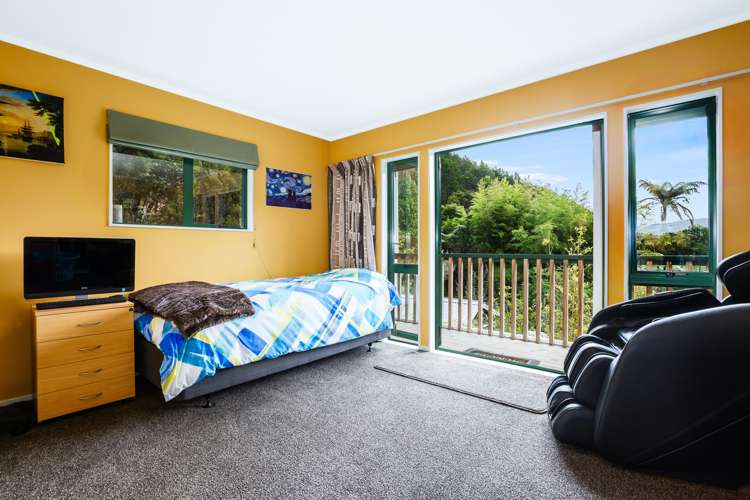 56 Elmslie Road Pinehaven_13