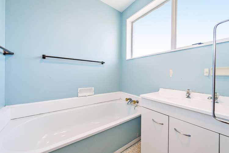 190 Horndon Street Darfield_14