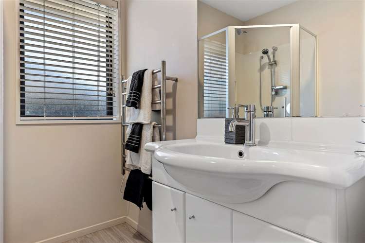 5 Kennedys Bush Road Halswell_10