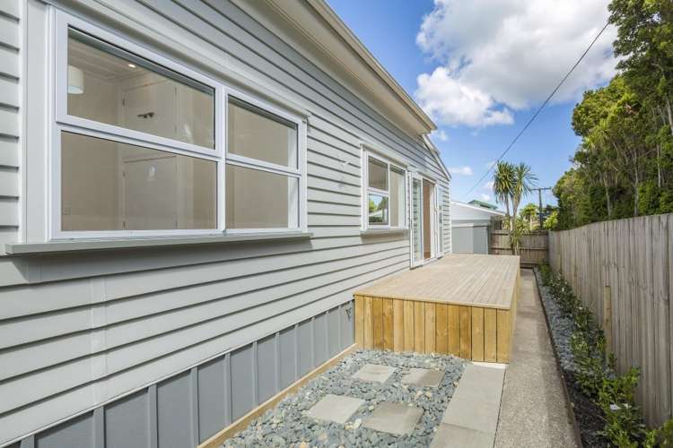 1/1 Balmain Road Birkenhead_17