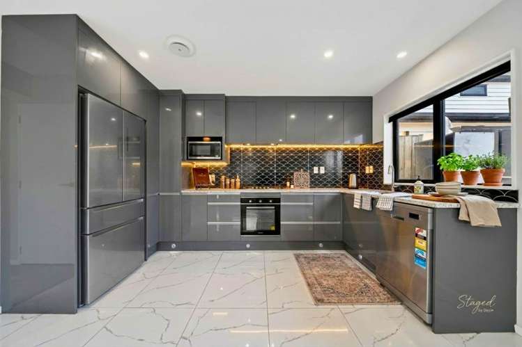 2/12 Landon Avenue_4