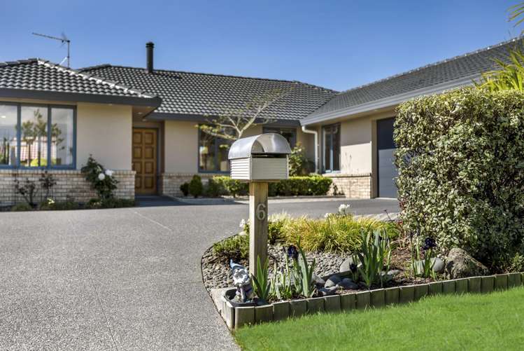 6 Lansell Drive East Tamaki Heights_3