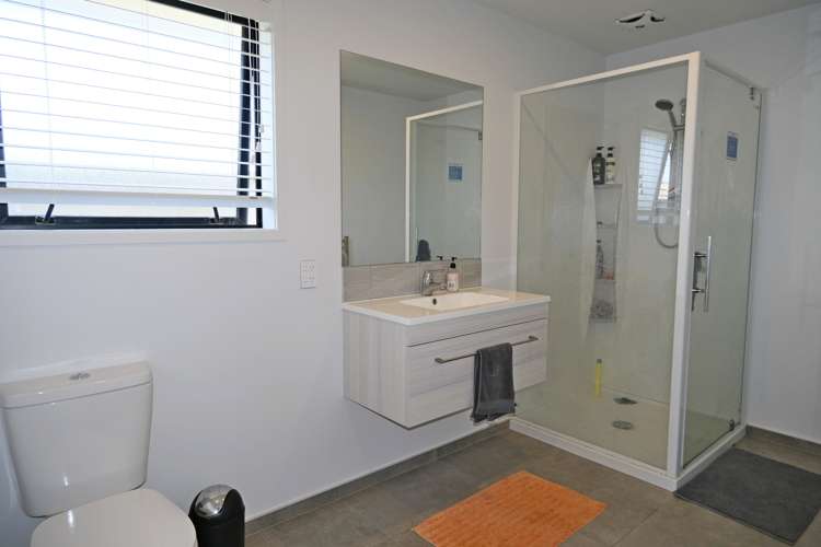 39 Huka Heights Drive Rangatira Park_7