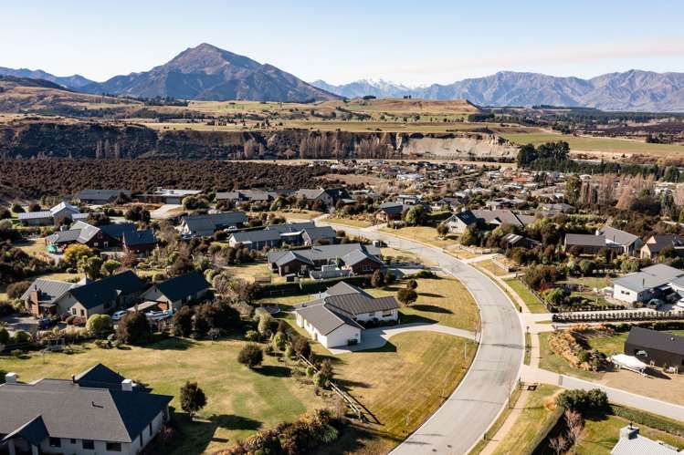 28 Matheson Crescent Albert Town_19