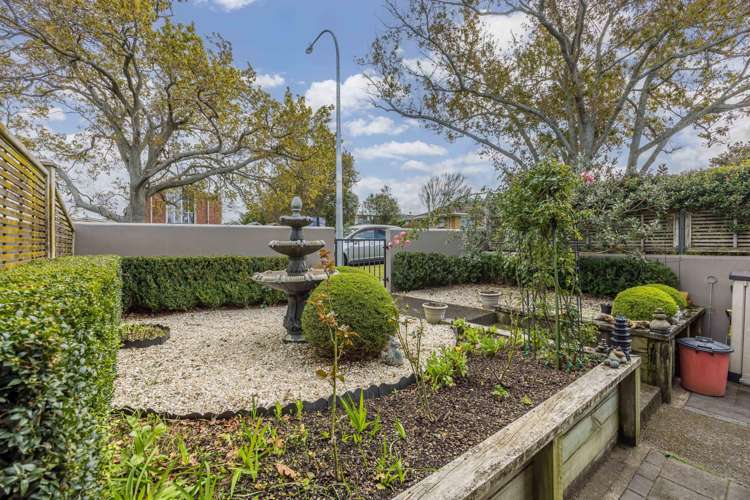 1/8 Landscape Road Papatoetoe_21