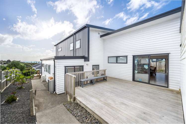 11 Whawhaki Road Beachlands_6