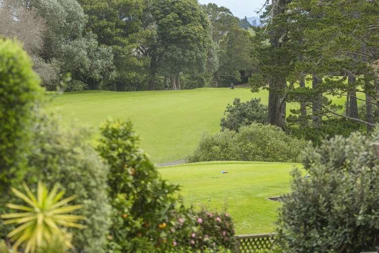 2/32 Charles Fox Place Saint Johns_13