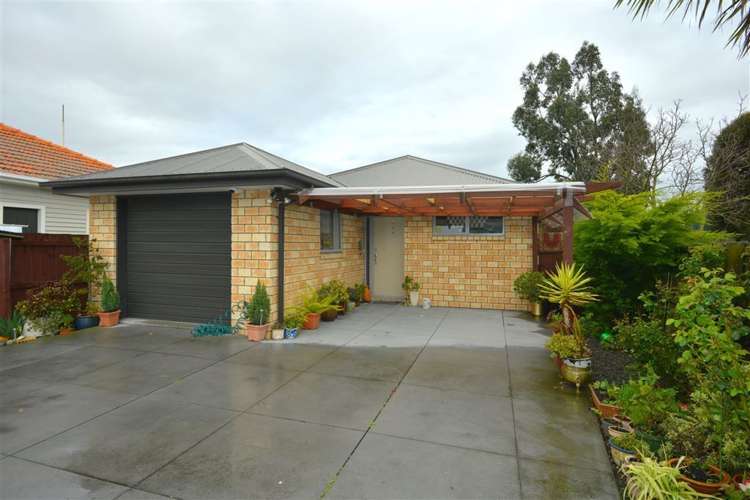 35 Sullivan Avenue Woolston_15