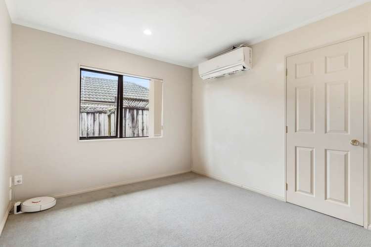 37 Robin Brooke Drive Flat Bush_24