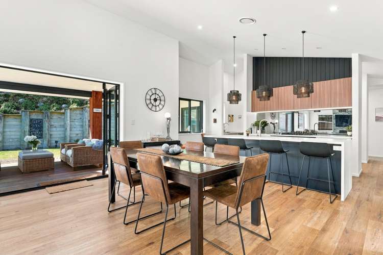 14a Montgomery Road Otamatea_12