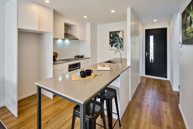 6/27 Main Road Wainuiomata_4