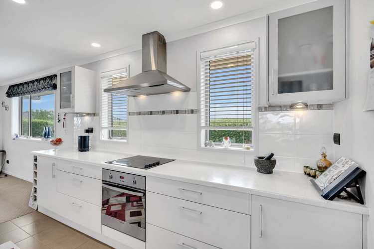 12 Omana Avenue Shelly Beach Helensville_7