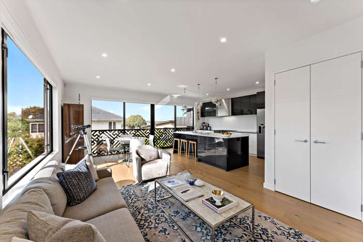 2/204 Riddell Road Glendowie_6