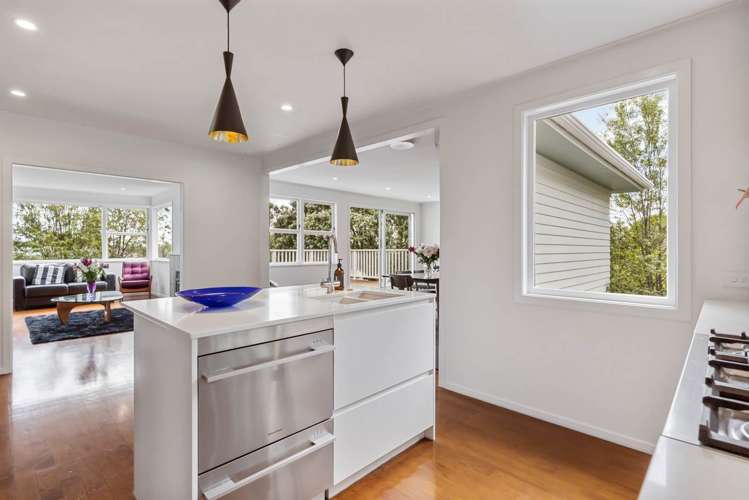 4 Longfellow Parade Glen Eden_6