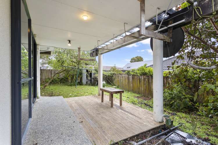 2a Archlynn Road Kelston_14