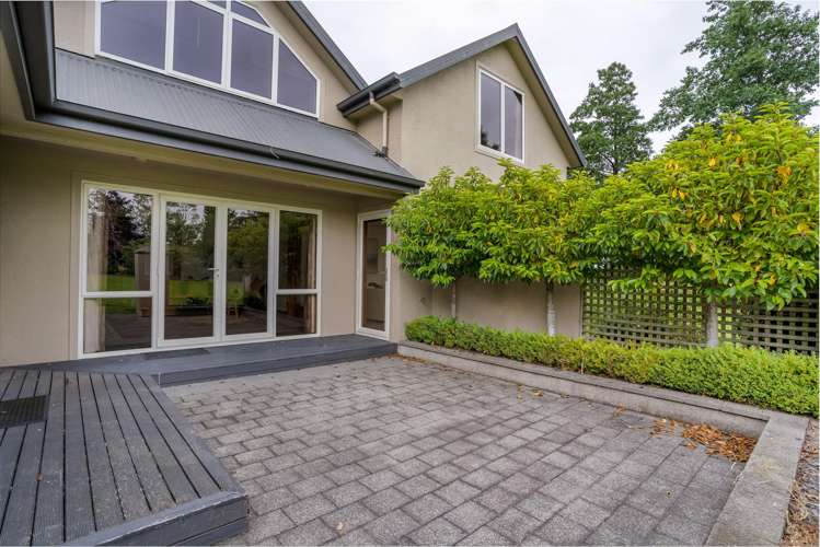 333 Thomsons Crossing East Lochiel_36